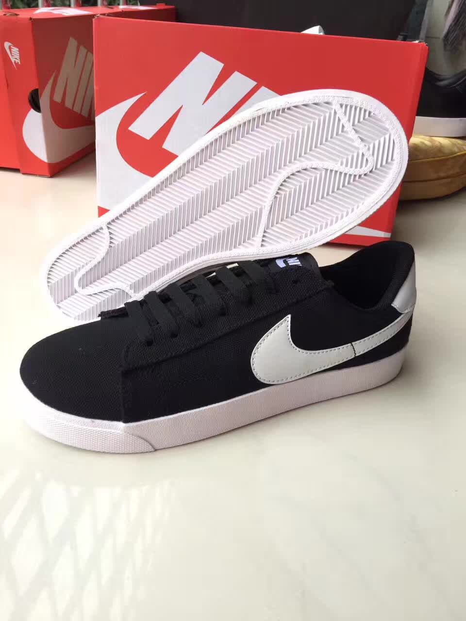 Nike Blazer 4 Low Black Shoes - Click Image to Close